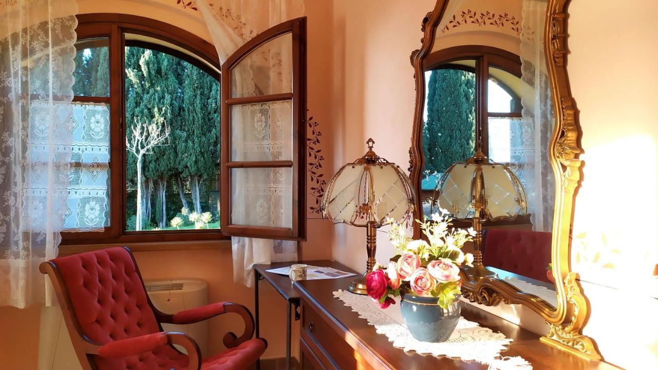 Macchia Al Pino Alloggio per agriturismo